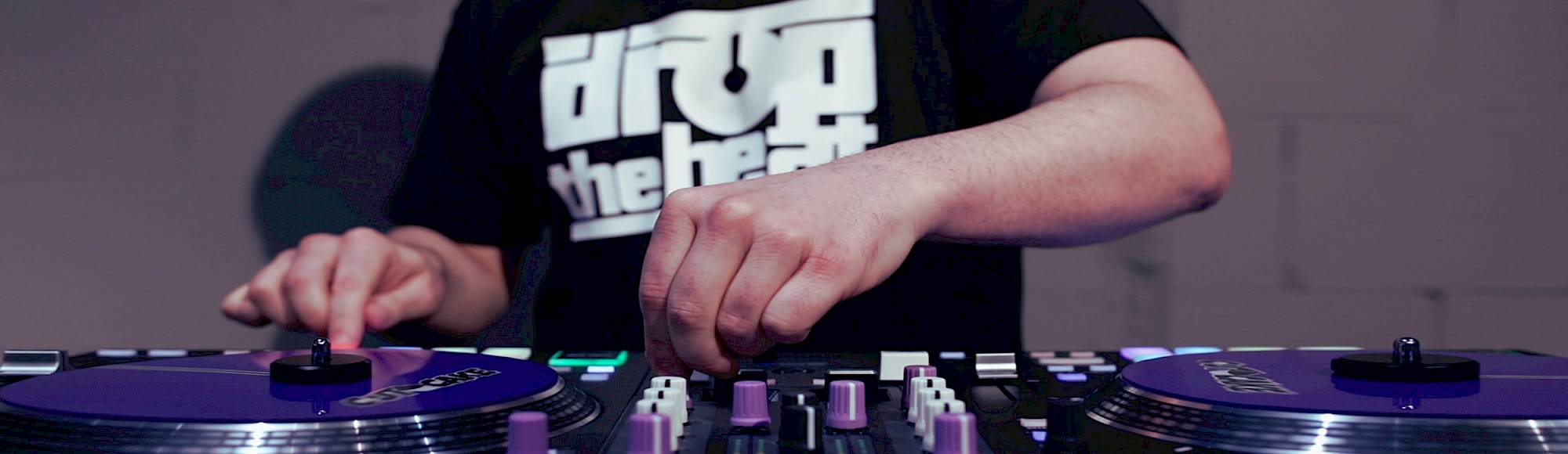 Deutscher DJ-Kurs DropTheBeat